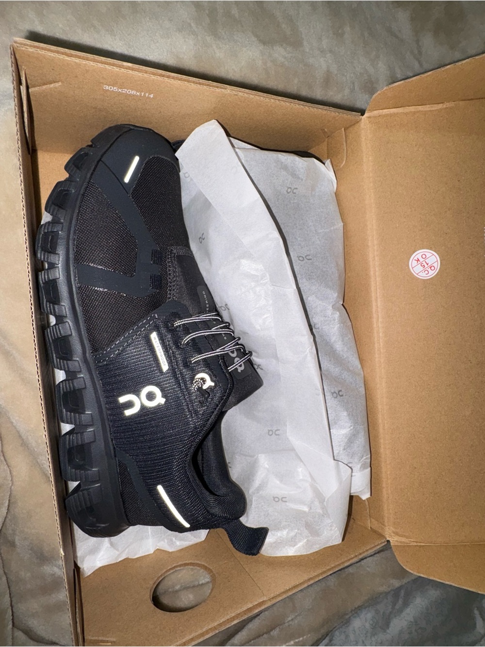 On Cloud 6 Waterproof Sneaker - Black - Picture 6 of 7
